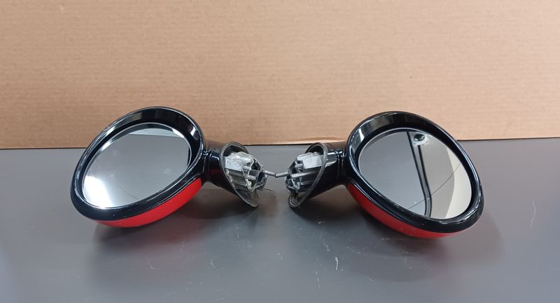 Mini Cooper R56 Side Mirror Left& Right Side Pair Red colour Foldable Type Genuine Product used