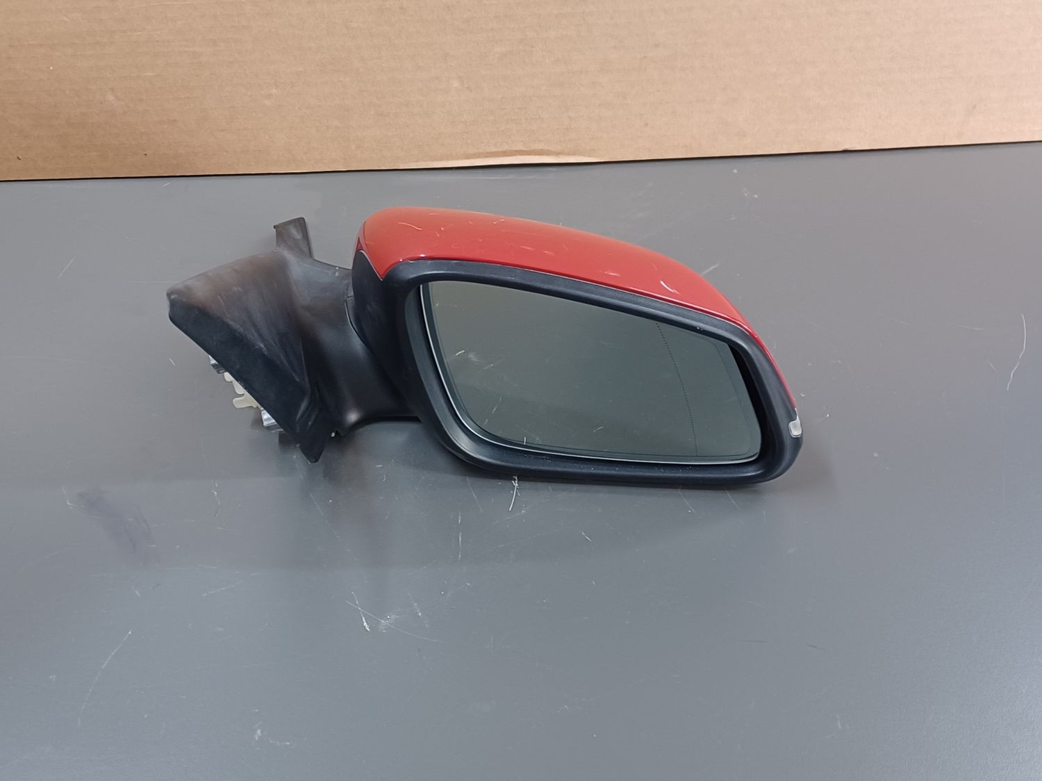 BMW F20 Side Mirror Right side Red Colour Foldable Type With Signal Light Genuine Product used