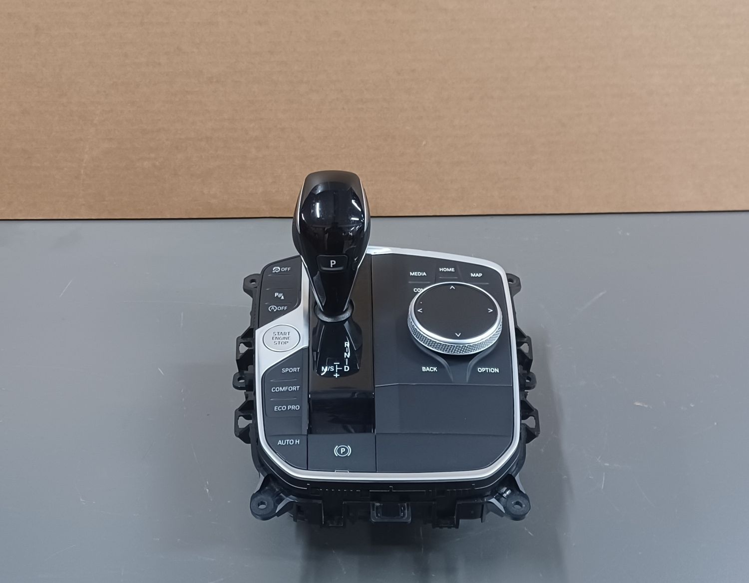 BMW F40,F44,G20 Center Console Control Panel With Gear Selector Switch 5A32B97 Genuine Product used