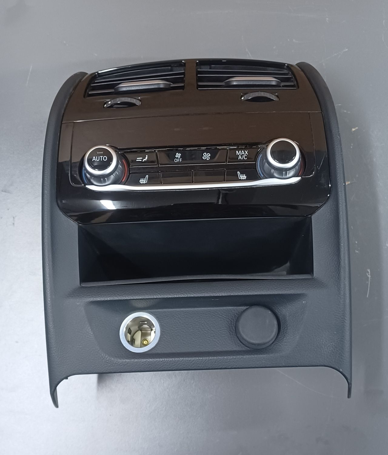 BMW G30,G31 Climate Control Unit Module & A/C Air Vent 6834536 Genuine Product Used