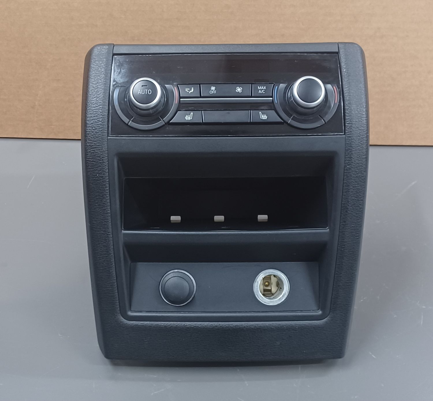 BMW X5,F15 Panel Conditioner Back 9250227 Genuine Product Used
