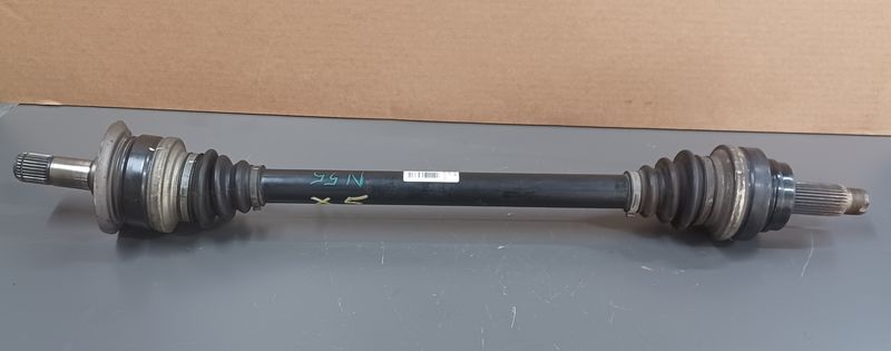 BMW X5,E70 Rear Driveshaft 7564127 Genuine Product Used