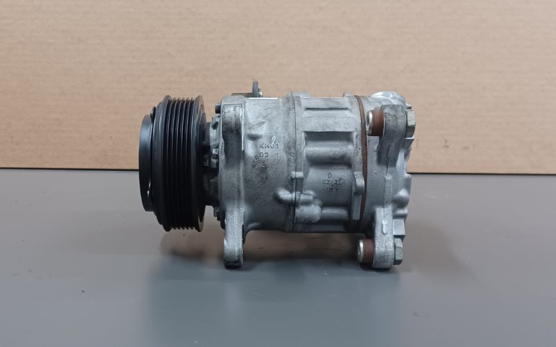 BMW X1,E84 A/C Air Compressor Pump 9223694 Genuine Product Used