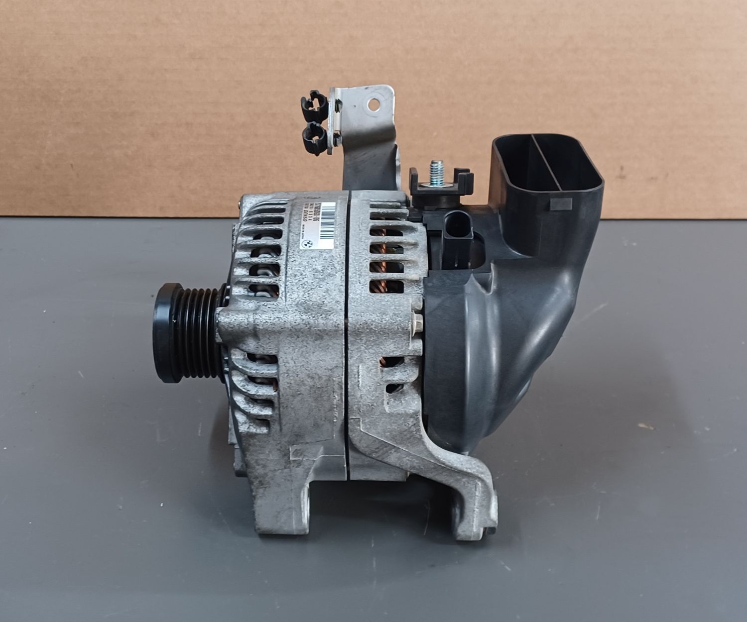 BMW 1 & 3 SERIES F20 F21 F30 F31 1.6 PETROL USED 170A- ALTERNATOR-5.0 N63 twin turbo 2012  Genuine Product 7605060