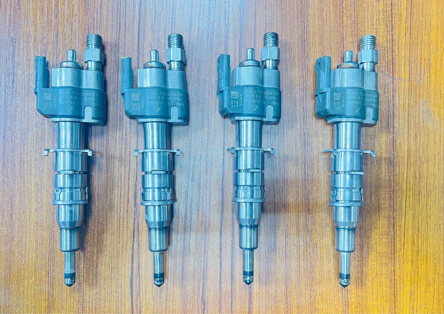 BMW 1 3 5 6 SERIES E60 E63 E81 E87 E90 E91 E92 E93 N43 ENGINE PETROL FUEL INJECTORS 7589048