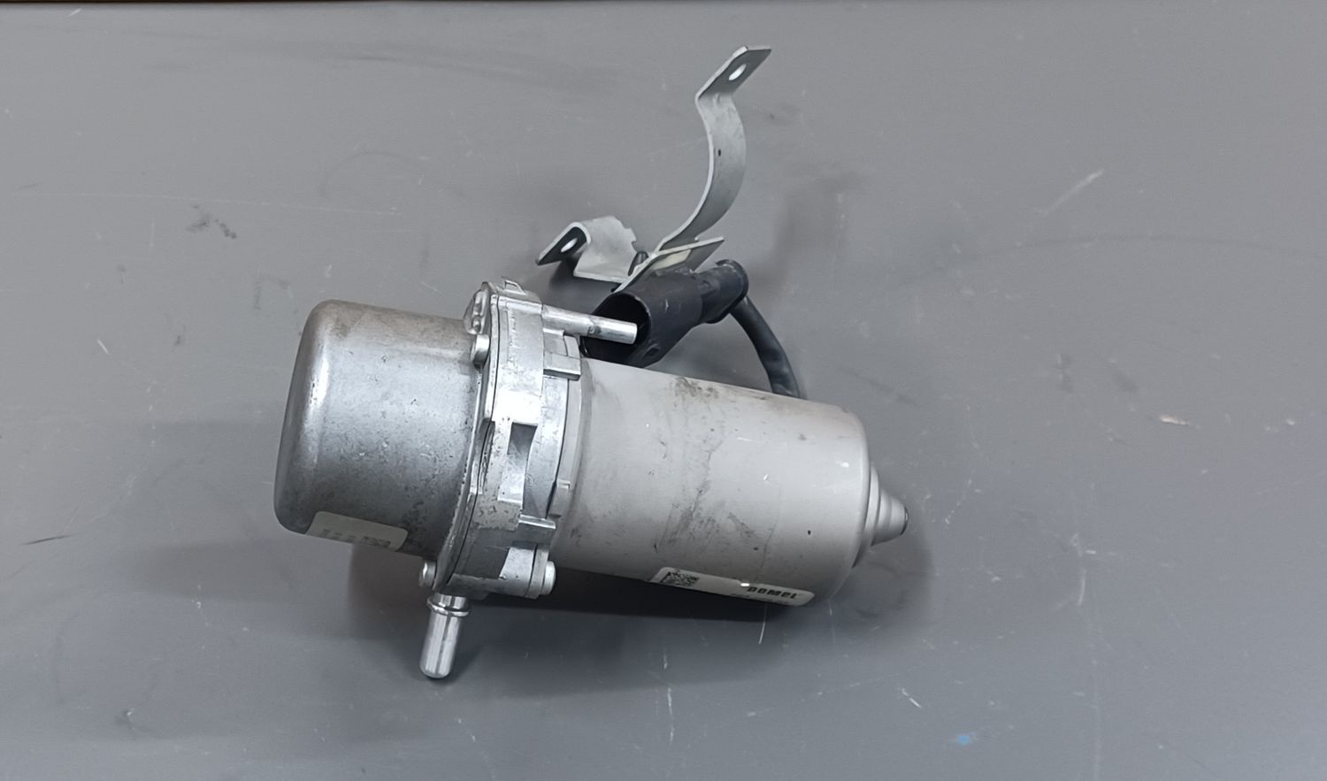 BMW 3 Series,F30 Vacuum Pump 6797749 Genuine Product Used