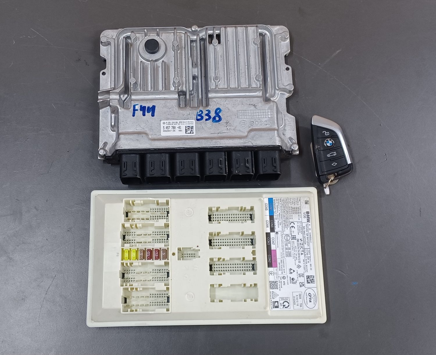 BMW B38,F44 Engine Control Unit ECU-DME 5A57780 Genuine Product Used