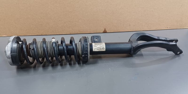 BMW F07 GT F07 GT LCi Front Left Side Spring Strut 6798151 Genuine Product Used