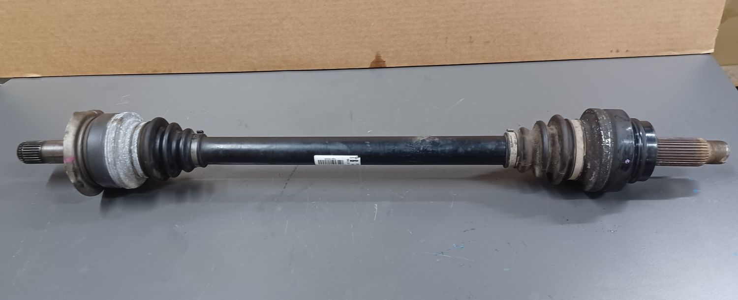 BMW X5 E70 Rear Left Side Drive shaft 7564127 Genuine Product used