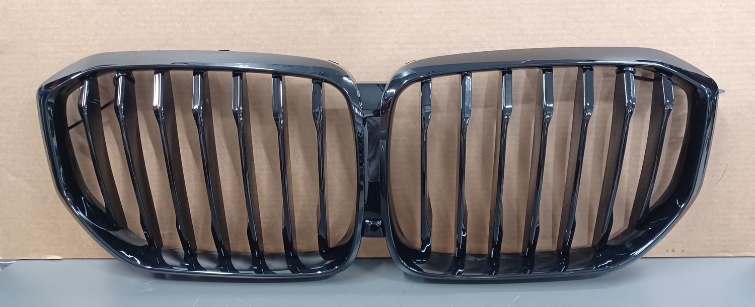 BMW G05 Pre LCi Front Grill Black Color Aftermarket New Product