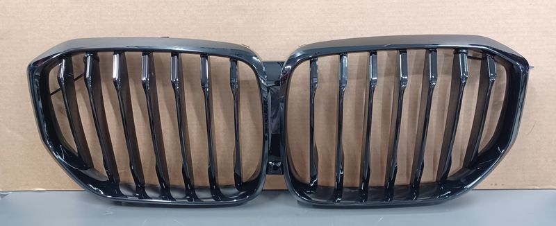 BMW G05 Pre LCi Front Grill Black Color Aftermarket New Product
