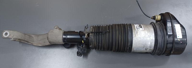 BMW G07, X7 Rear Right Side Air Shock Absorber 7831561 Genuine Product Used