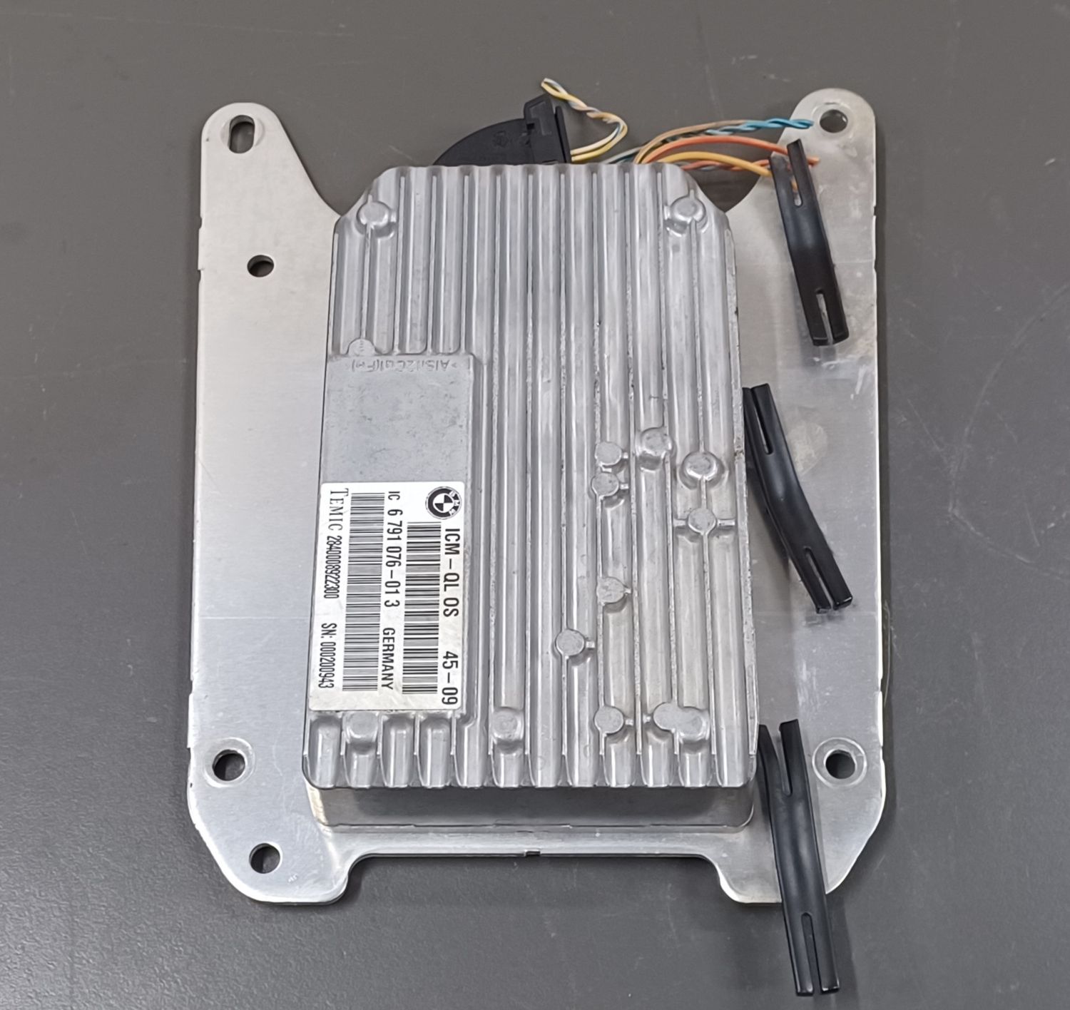 BMW X5,X6,E70,E71 ICM Control ECU Module 6791076 Genuine Product used