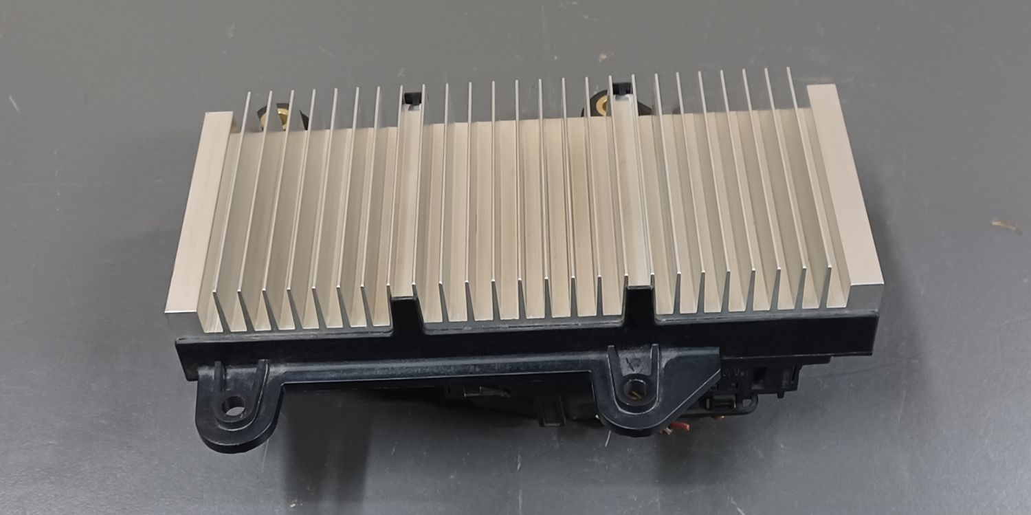BMW E65 Power Control Module Unit 6957026 Genuine Product used