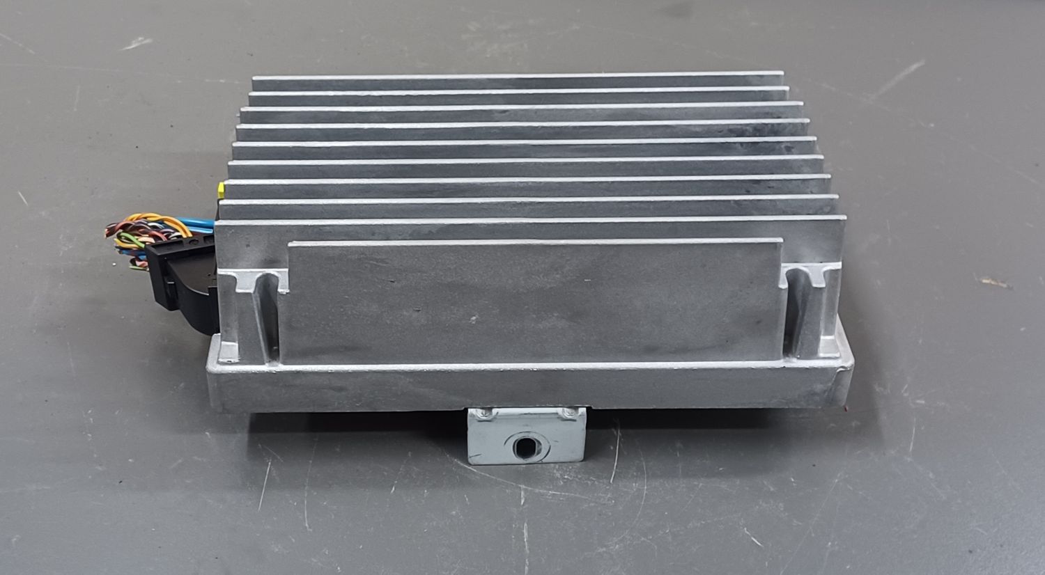 BMW F01 F02 Amplifier Hifi System 9226241 Genuine Product used