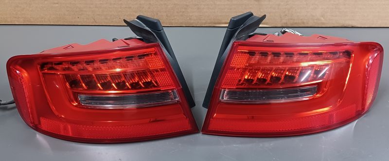 AUDI A4 Rear Tail Light Left and Right Pair Genuine Product used