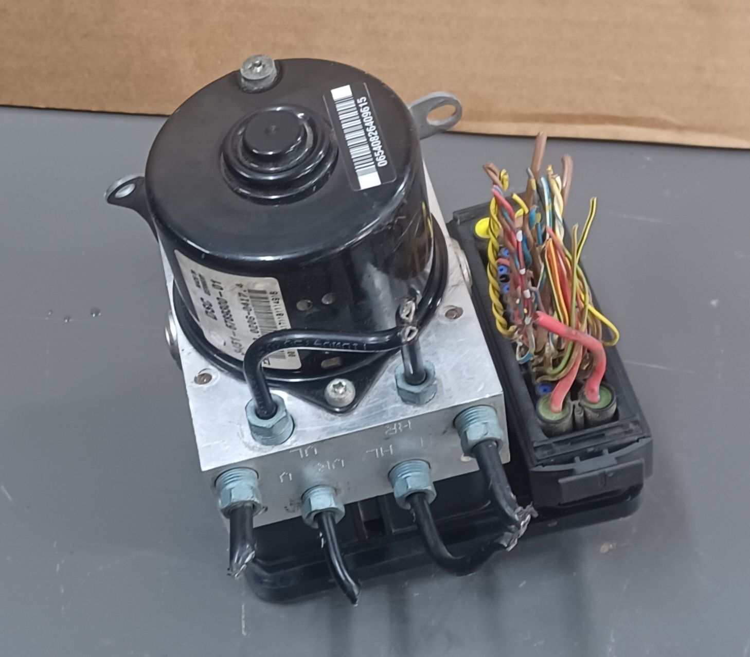 BMW E90 E92 ABS Pump and Control Unit 6789300 Genuine Product used