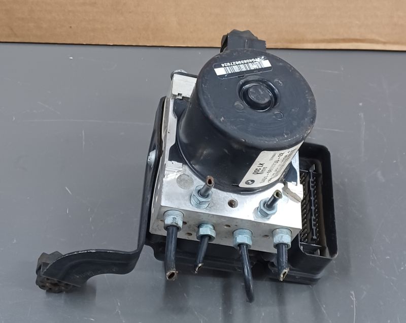 BMW F30 F35 ABS Pump and Control unit 6860730 Genuine product used