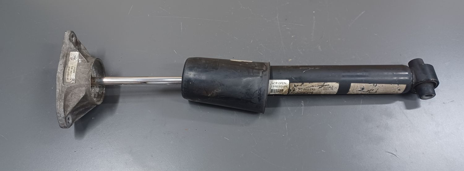 BMW F32 Rear Shock Absorber 6873753 Genuine Product used