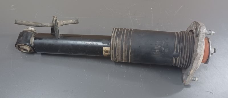 BMW X5 E70 X6 E71 Rear Right Side Shock Absorber 6781926 Genuine Product used