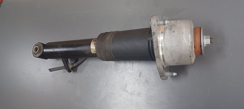 BMW X6 E71 Rear Right Side Shock Absorber6783018 Genuine Product used