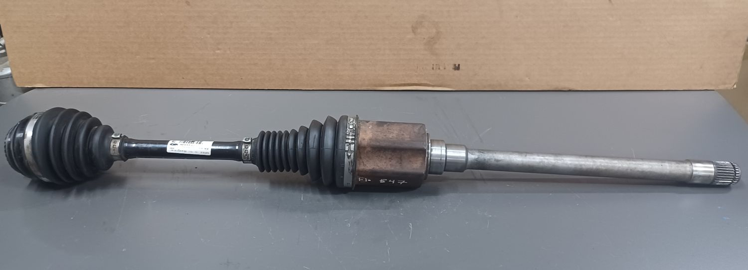 BMW F10,F06 Front Drive Shaft Right Side 7593044 Genuine Product used