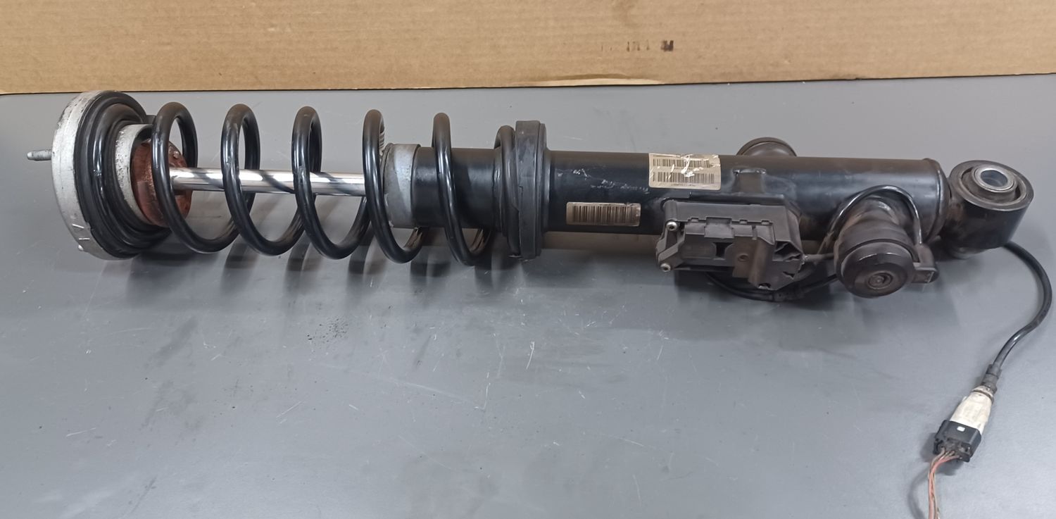 BMW F06 Gran Coupe Rear Left Spring Strut 6857697 Genuine Product used