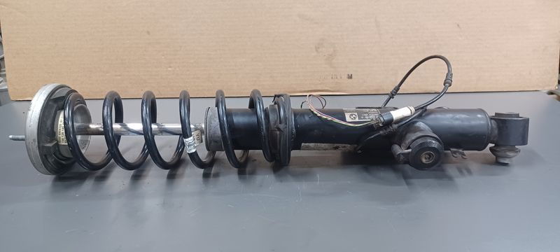 BMW F06 Gran Coupe Rear Right Spring Strut 6857698 Genuine Product used