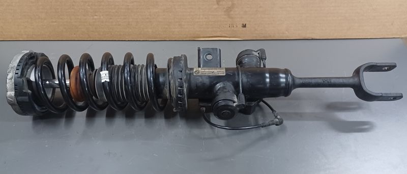 BMW F01,F02 Front Left Side Spring Strut 6794135 Genuine Product used