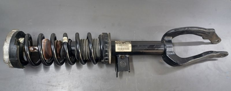 BMW F07 GT Front Right Side Spring Strut 6798152 Genuine Product used