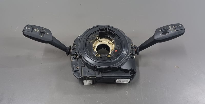 BMW E88,E90,X6,E71 Switch Centre Steering Column 9169071 Genuine Product used