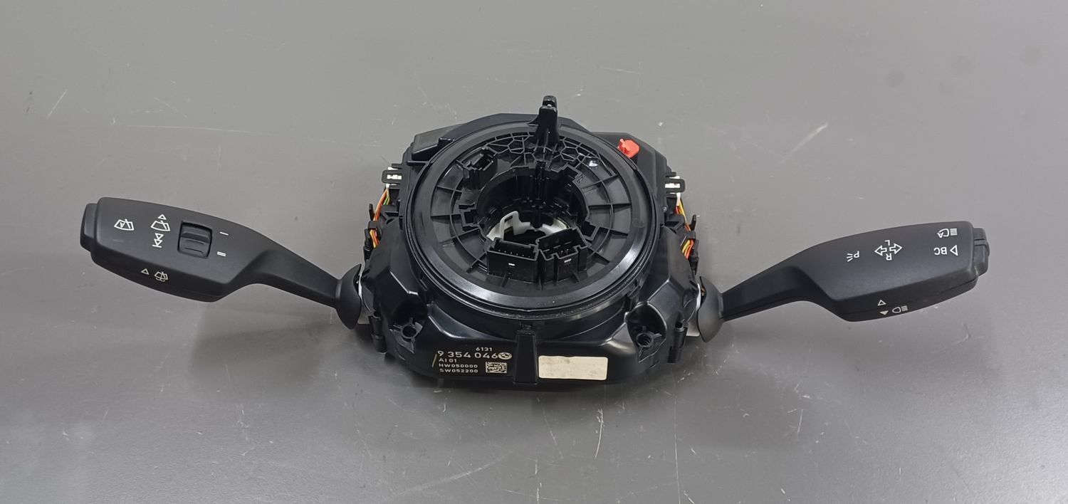 BMW F06,F10 Switch Unit Steering Column 9354046 Genuine Product used