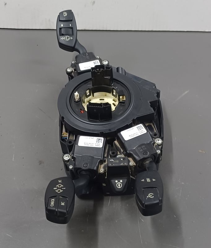 BMW E60,E61 Switch Unit Steering Column 9170226 Genuine Product used