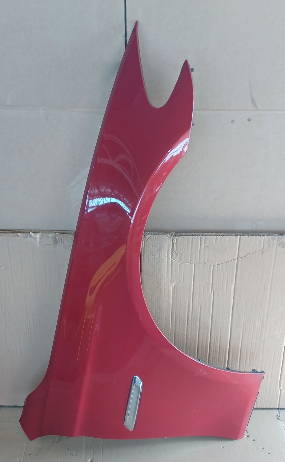 BMW F10 Fender Right Side Red color Genuine Product Used