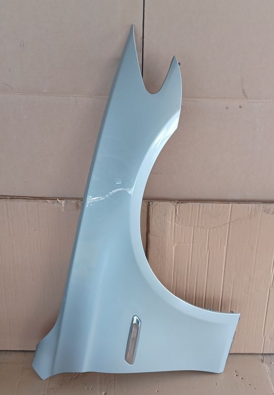 BMW F10 Fender Right Side Silver Color Genuine Product used