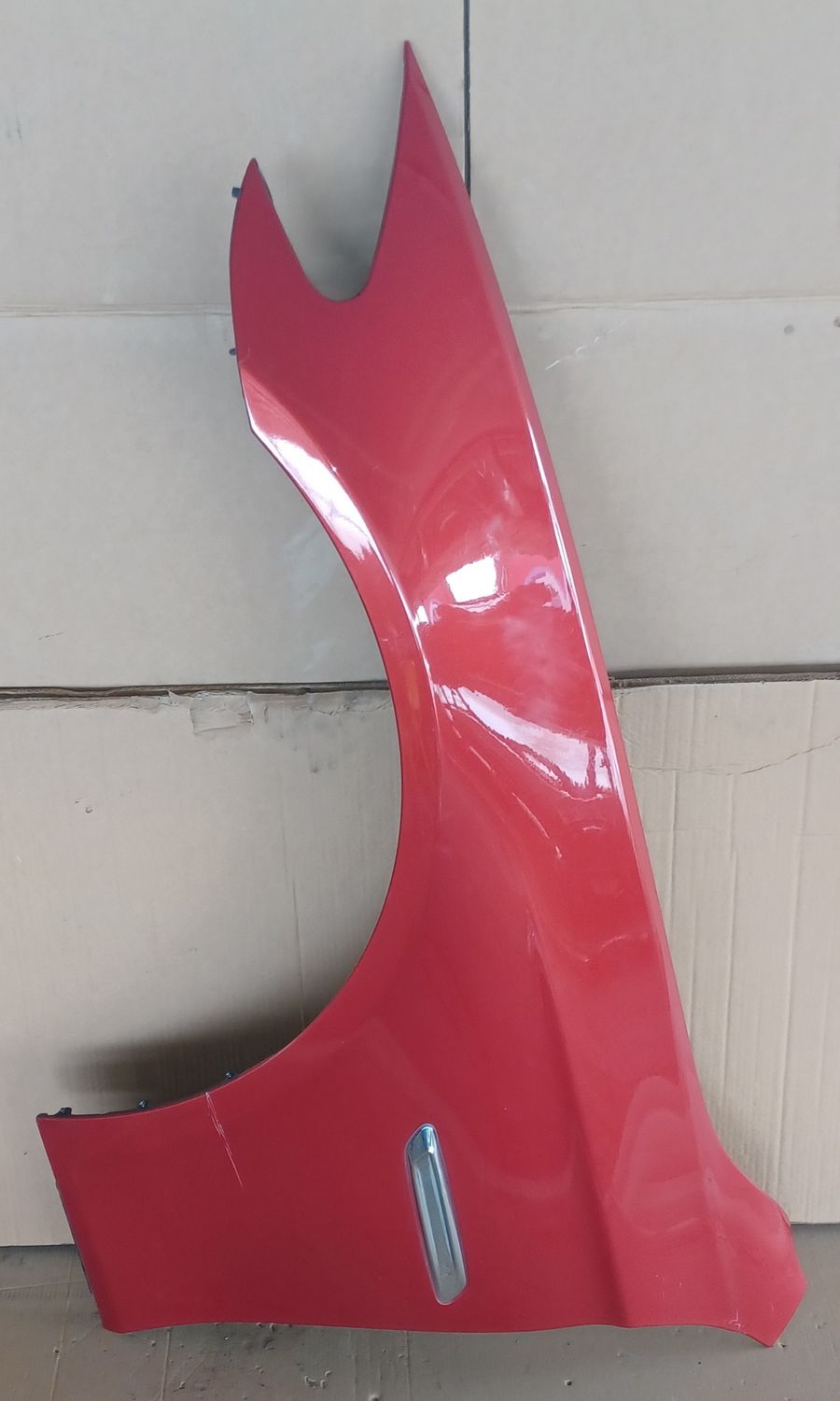 BMW F10 Fender Left Side Red Color Genuine Product used