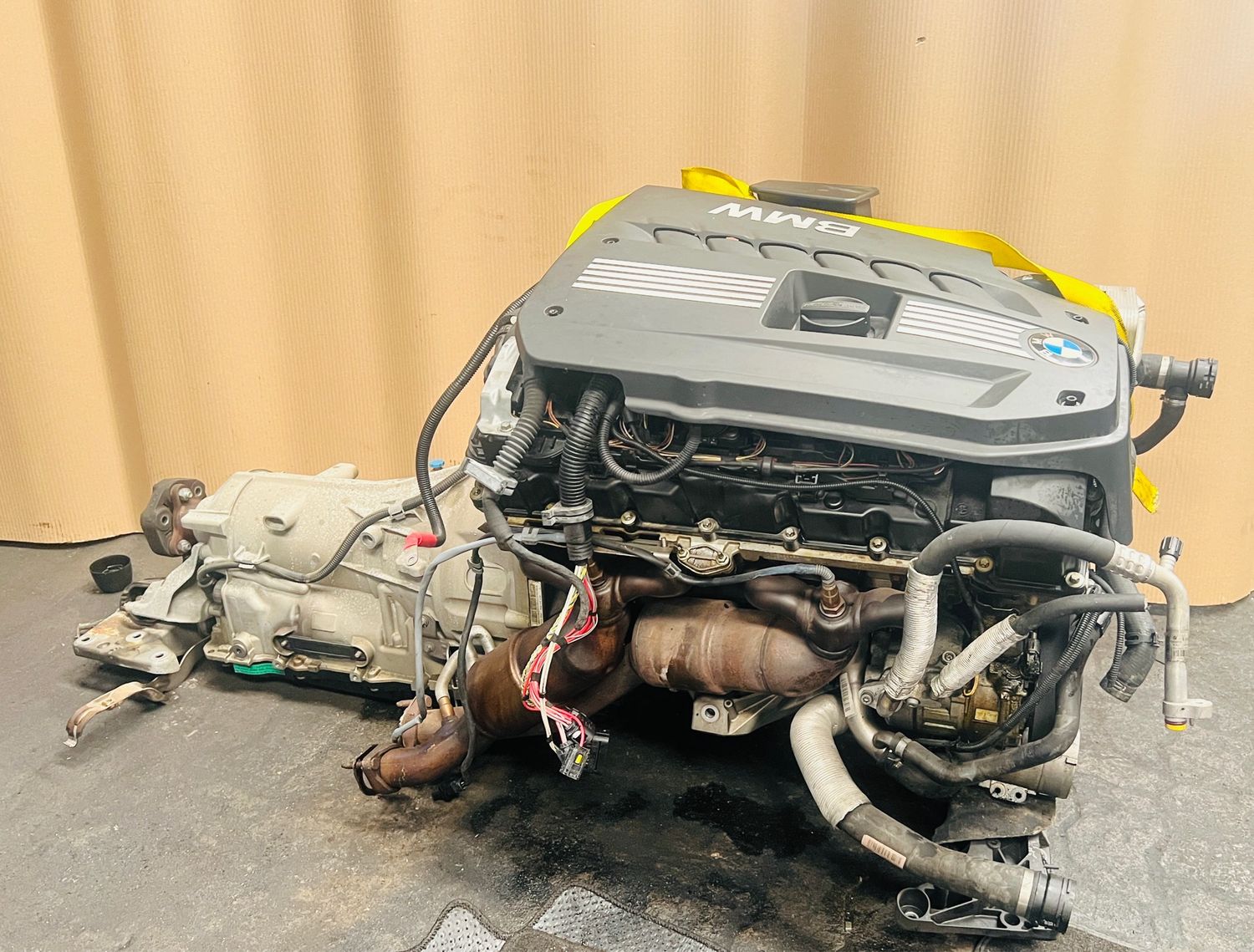 BMW 523i N52N F10 2011 COMPLETE ENGINE WITH GEAR BOX 