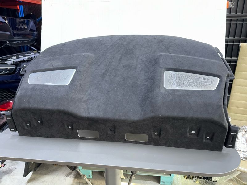 BMW Alcantara 8079851 8 G15 F92 M8 Storage Rack Bang Ulofsen Speaker Covers 2 Pcs With Speaker Harness In Clean Conditions