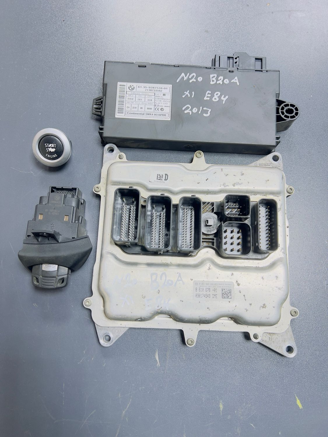 BMW X1 E84 2013 N20B20A ENGINE CONTROL ECU UNIT KIT DME 8610678