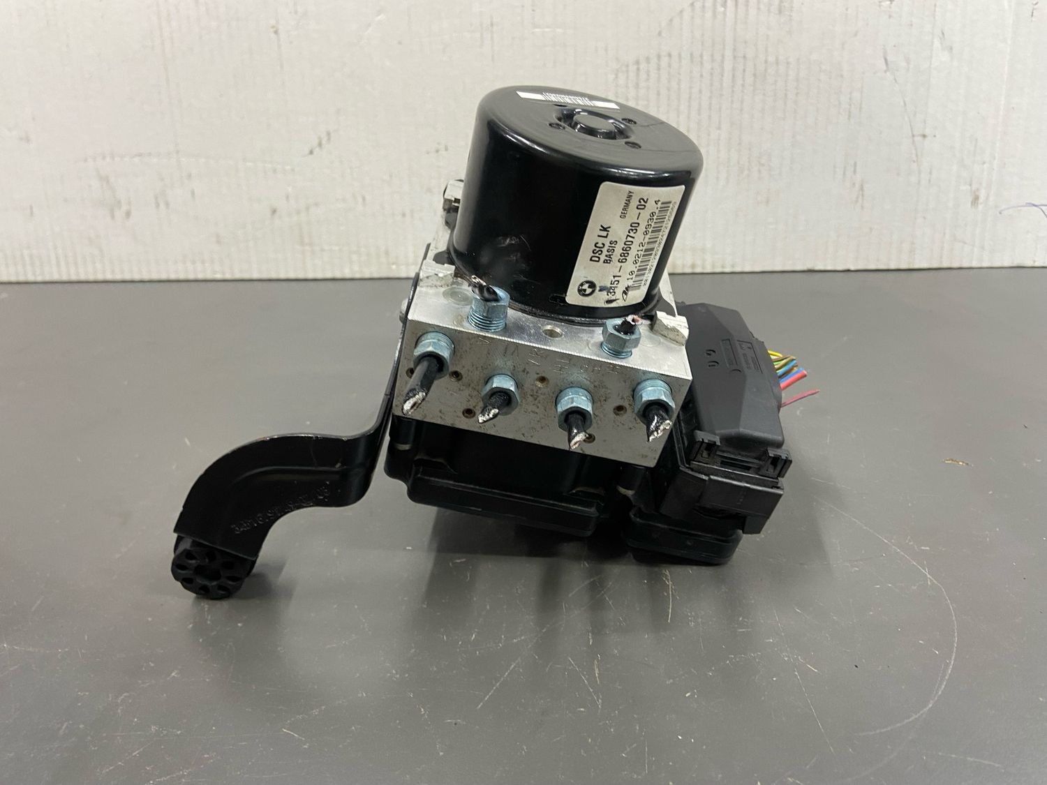 BMW N55 F30 Hybrid ABS Pump And Module 6860730 Genuine Used