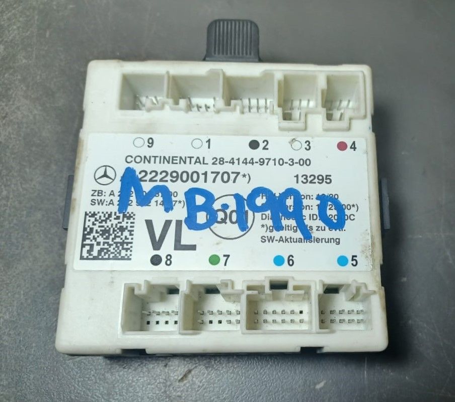 2014-2018 Mercedes-Benz W222 S-Class Front Left Side Door Control Module A222 900 17 07 OEM