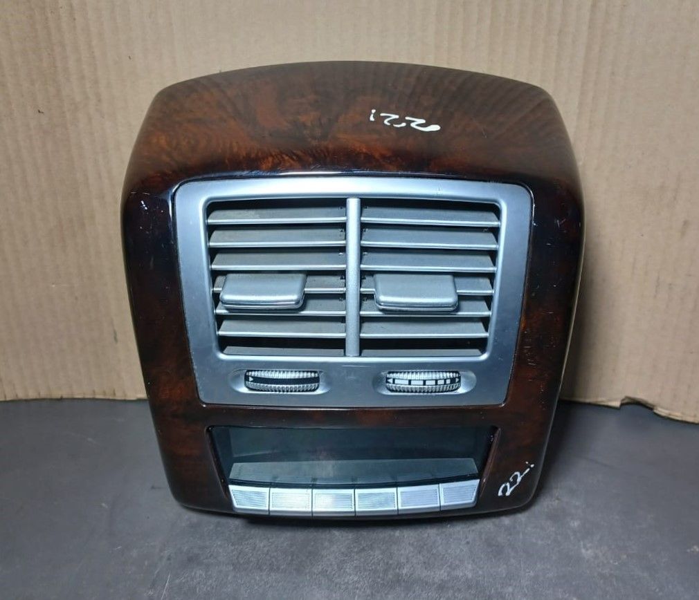 2007-2013 Mercedes-Benz W221 S600 Rear Center Console A/C Air Vent Panel Wood A221 820 16 97