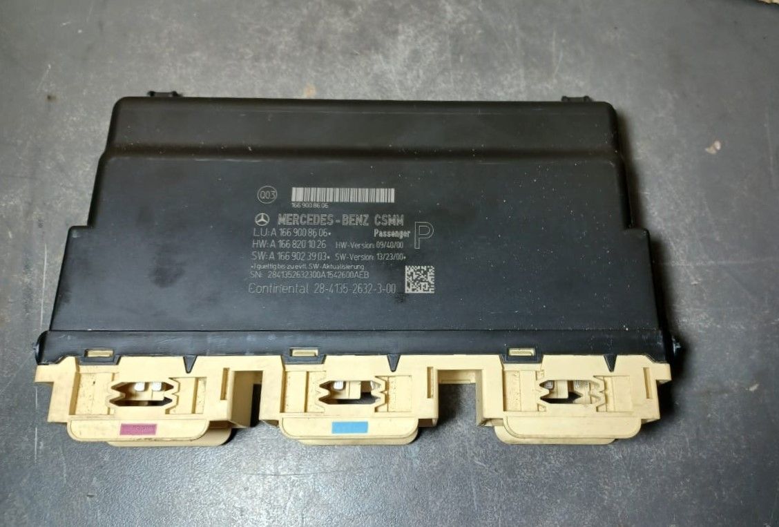 2013-2016 Mercedes-Benz W166 ML350 GL450 GLE Front Right Passenger Side Seat Control Module A166 900 86 06 OEM