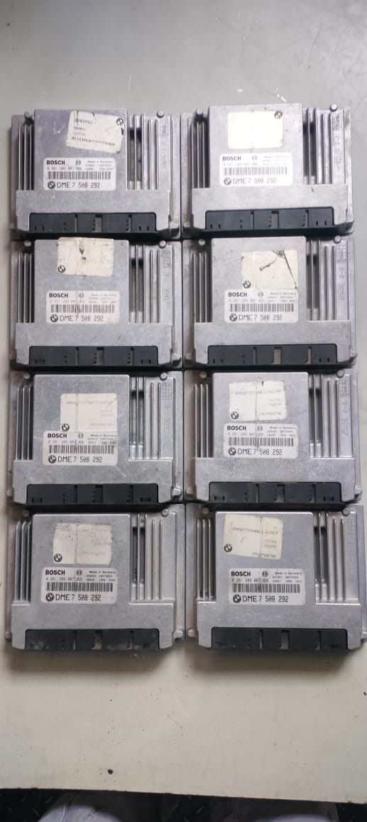 BMW E46 N42 ENGINE BASIC COMPUTER CONTROL MODULE DME ECU 7508292