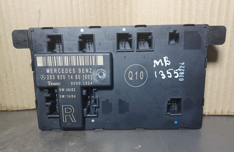 2003-2006 Mercedes-Benz W203 C-Class Front Right Side Door Control Module A203 820 14 85 OEM