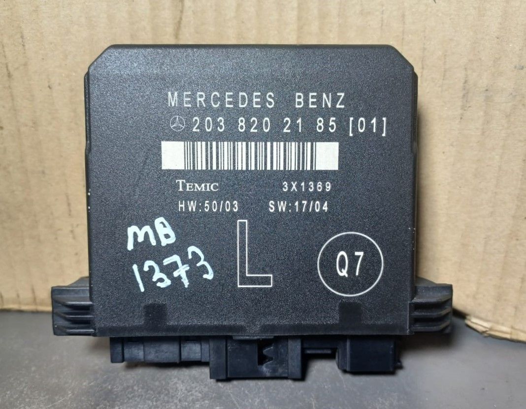 2003-2006 Mercedes-Benz W203 C-Class Rear Left Side Door Control Module A203 820 21 85 OEM