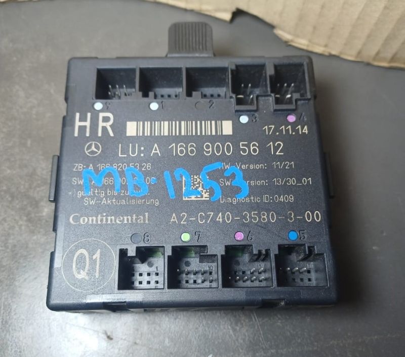 2013_2016 Mercedes-Benz W166 GL450 ML350 GLE Rear Right Side Door Control Module A166 900 56 12 OEM