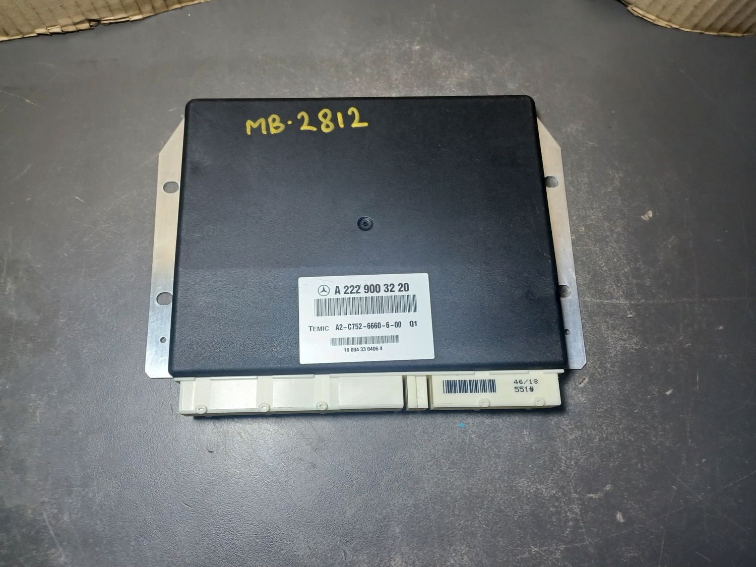 2014-2018 Mercedes-Benz W222 S-Class Airmatic Air Suspension Control Module A222 900 32 20 OEM