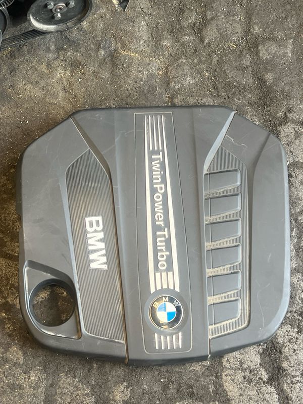 BMW 5 Series F10 F11 530d N57N Engine Cover Acoustic Front 8513452