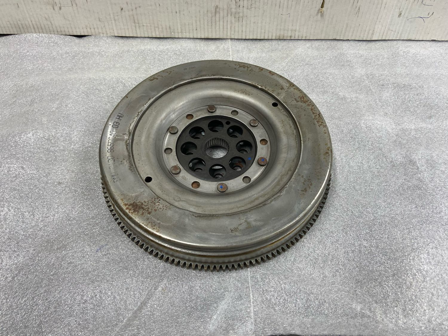 BMW X1 F48 2 Mini Series Twin Mass Flywheel 2120 8655640 Brand New OEM Product